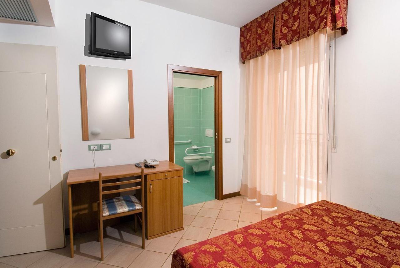 Hotel Belvedere Misano Adriatico Rom bilde