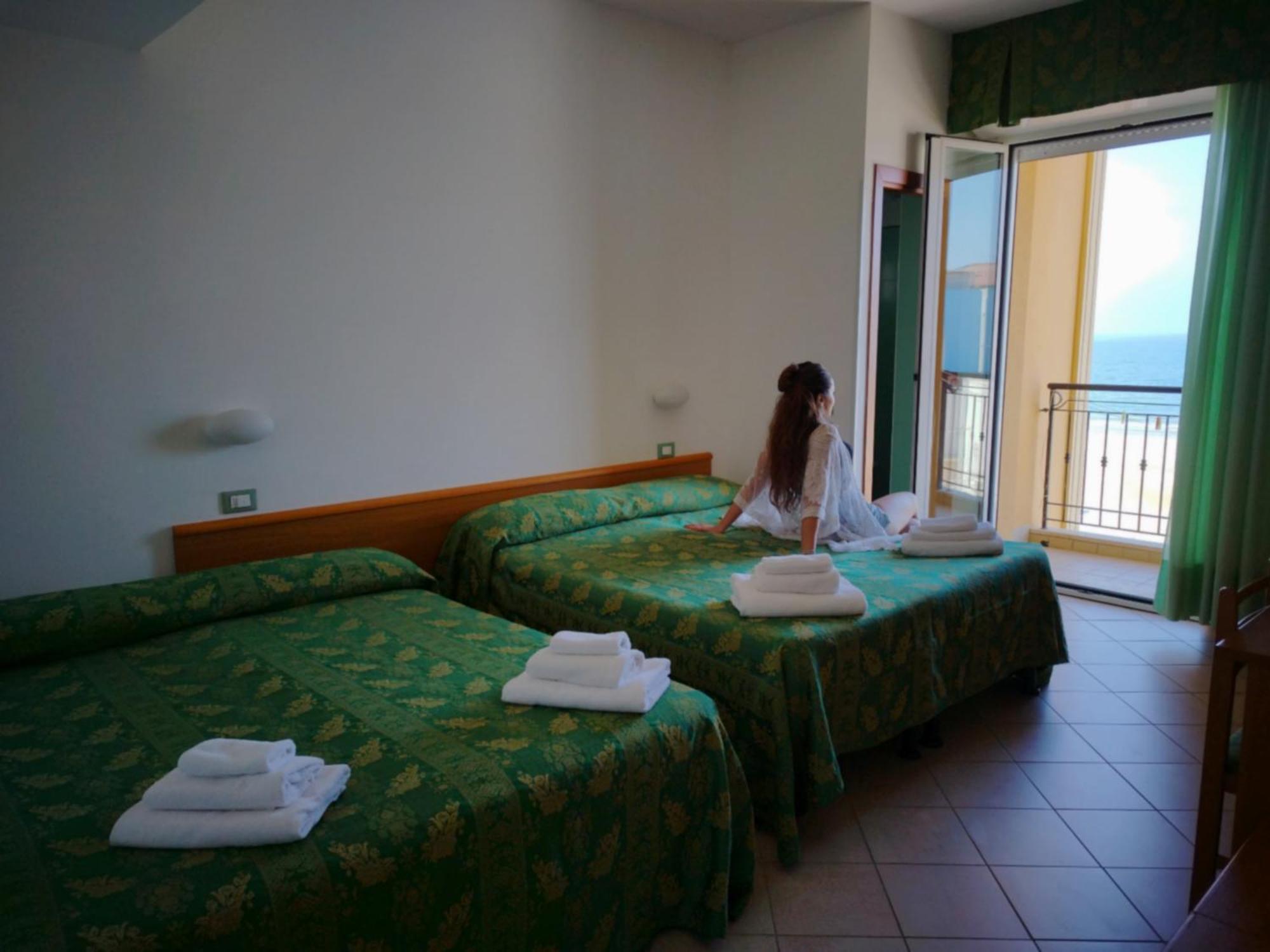 Hotel Belvedere Misano Adriatico Eksteriør bilde